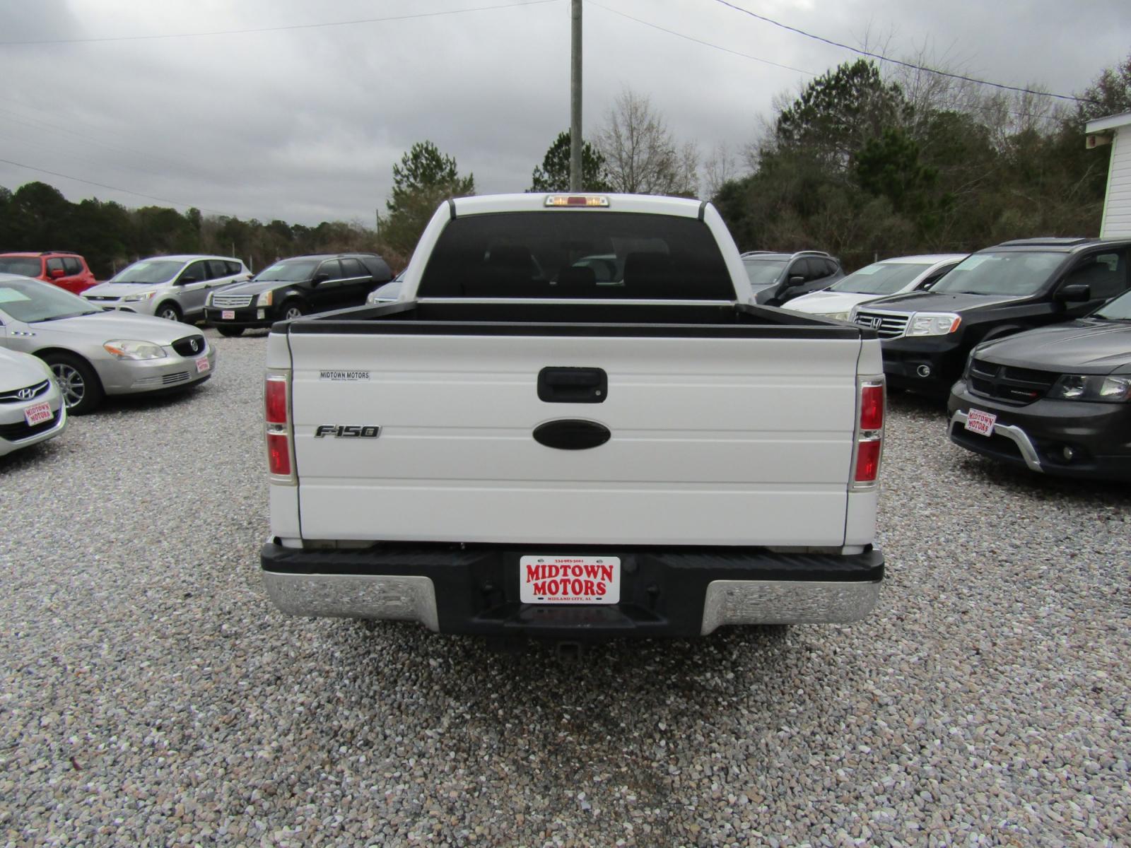 2014 White /Gray Ford F-150 (1FTEW1CM6EF) , Automatic transmission, located at 15016 S Hwy 231, Midland City, AL, 36350, (334) 983-3001, 31.306210, -85.495277 - Photo #6